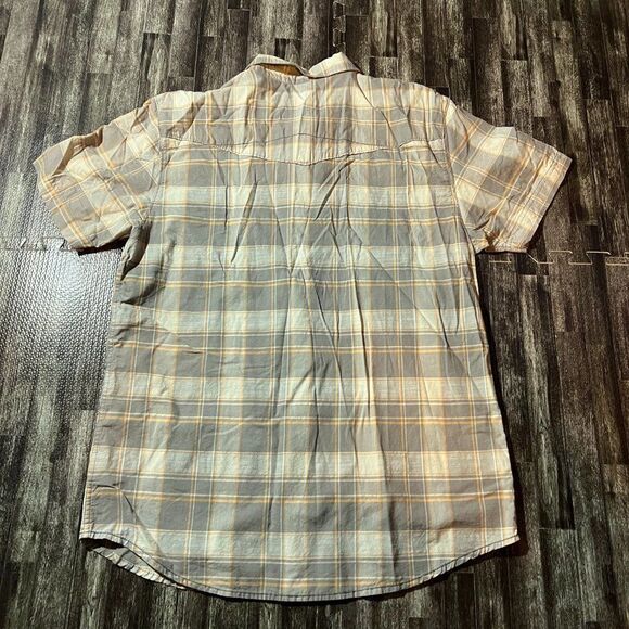 Levi's Men's Plaid Short Sleeve Button Down Shirt - Picture 4 of 4